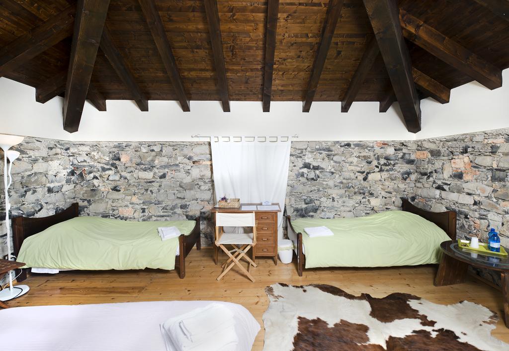 Villa Pinetina B&B Lasnigo Exterior foto